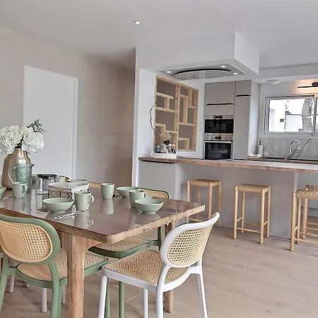 Ferienhaus La Perouse *